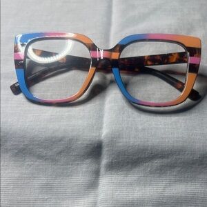 Tortoiseshell Pattern Sunglasses